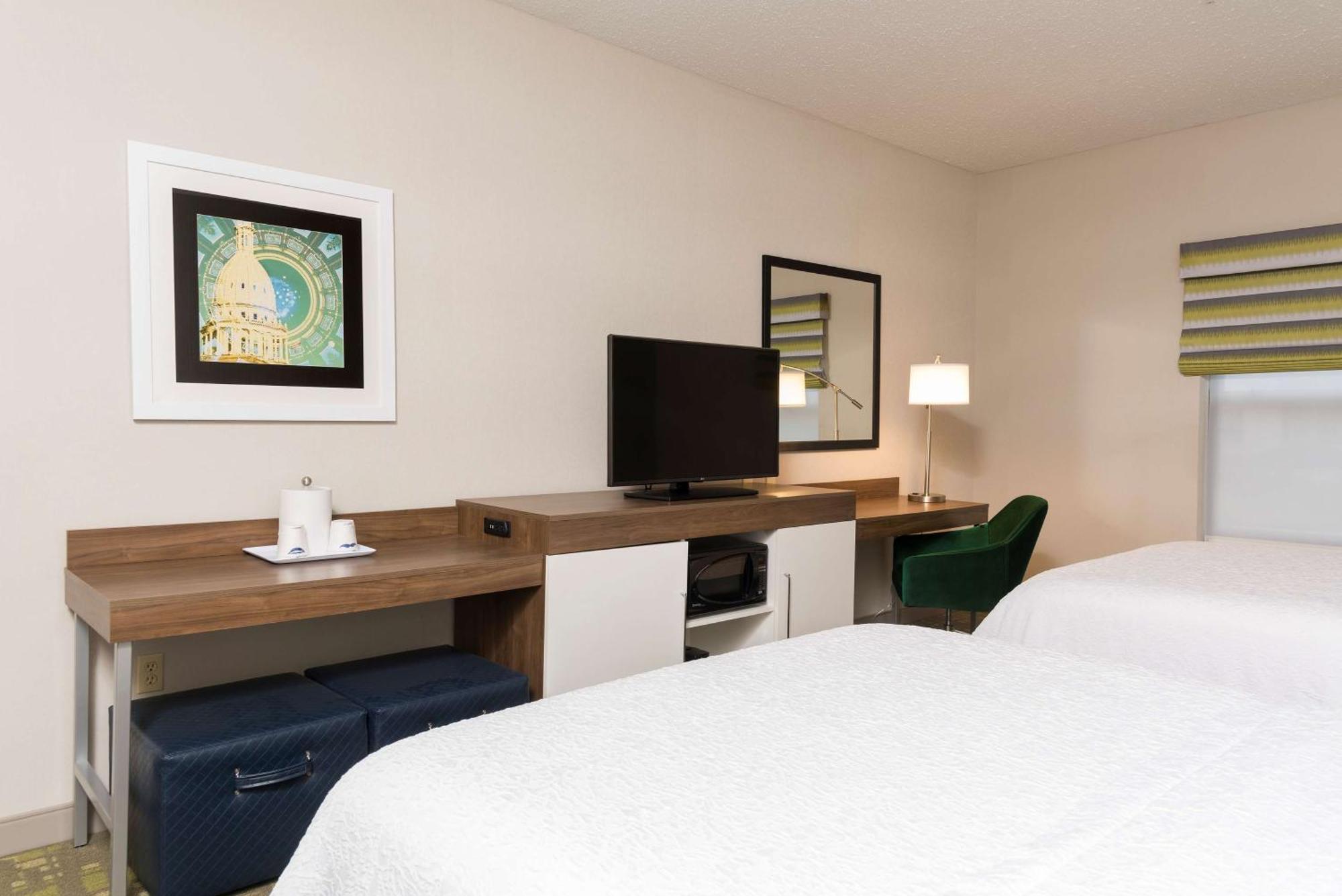Hampton Inn & Suites East Lansing Okemos Esterno foto