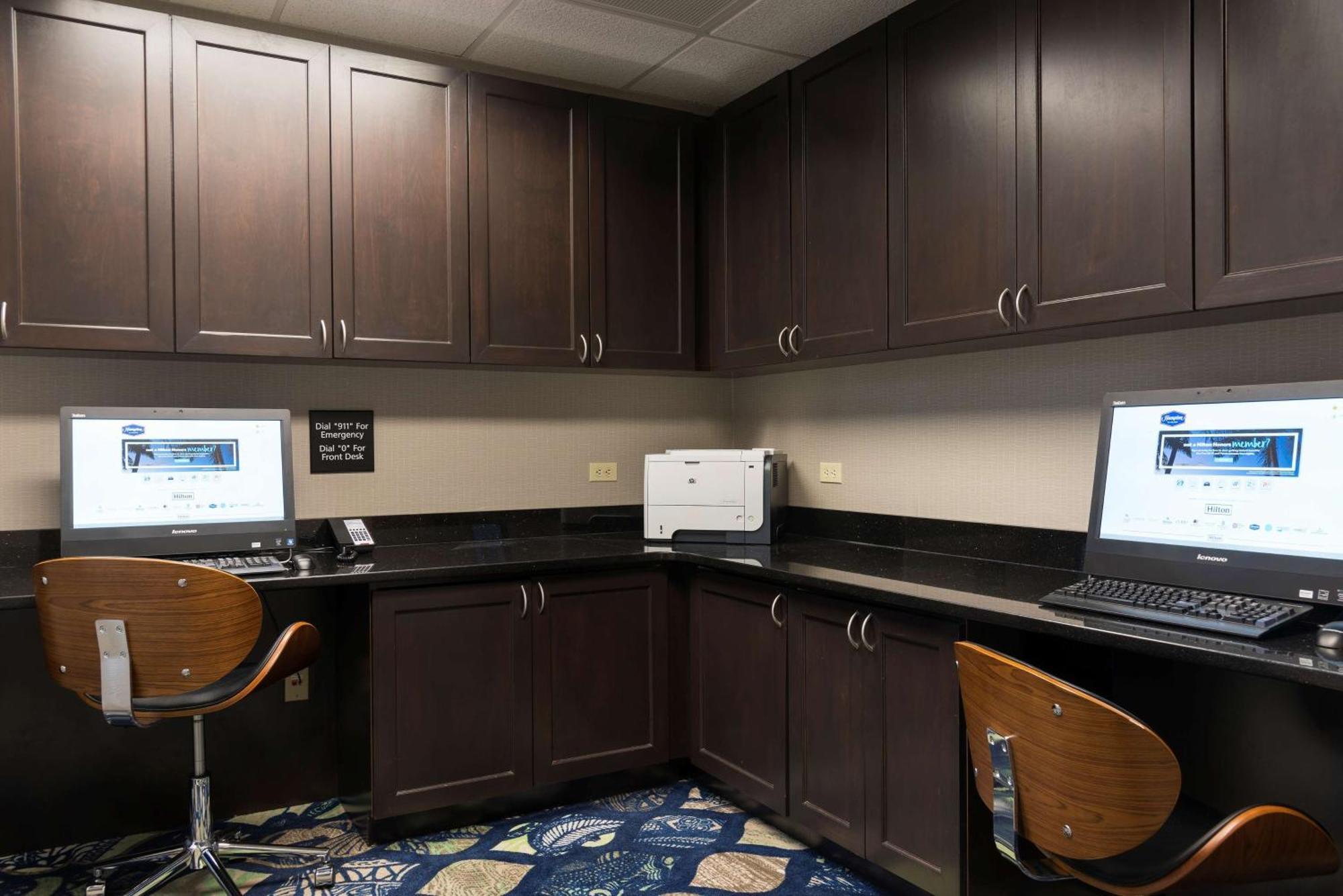 Hampton Inn & Suites East Lansing Okemos Esterno foto