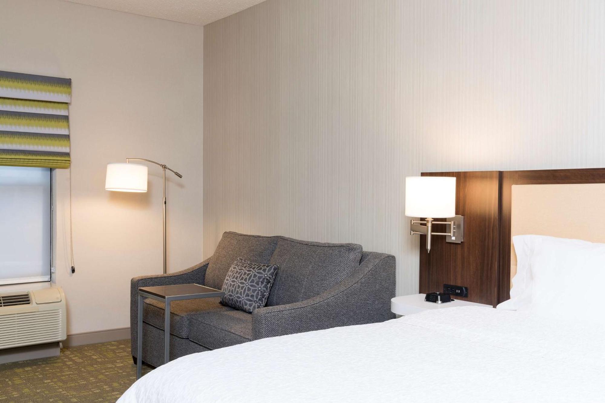 Hampton Inn & Suites East Lansing Okemos Esterno foto