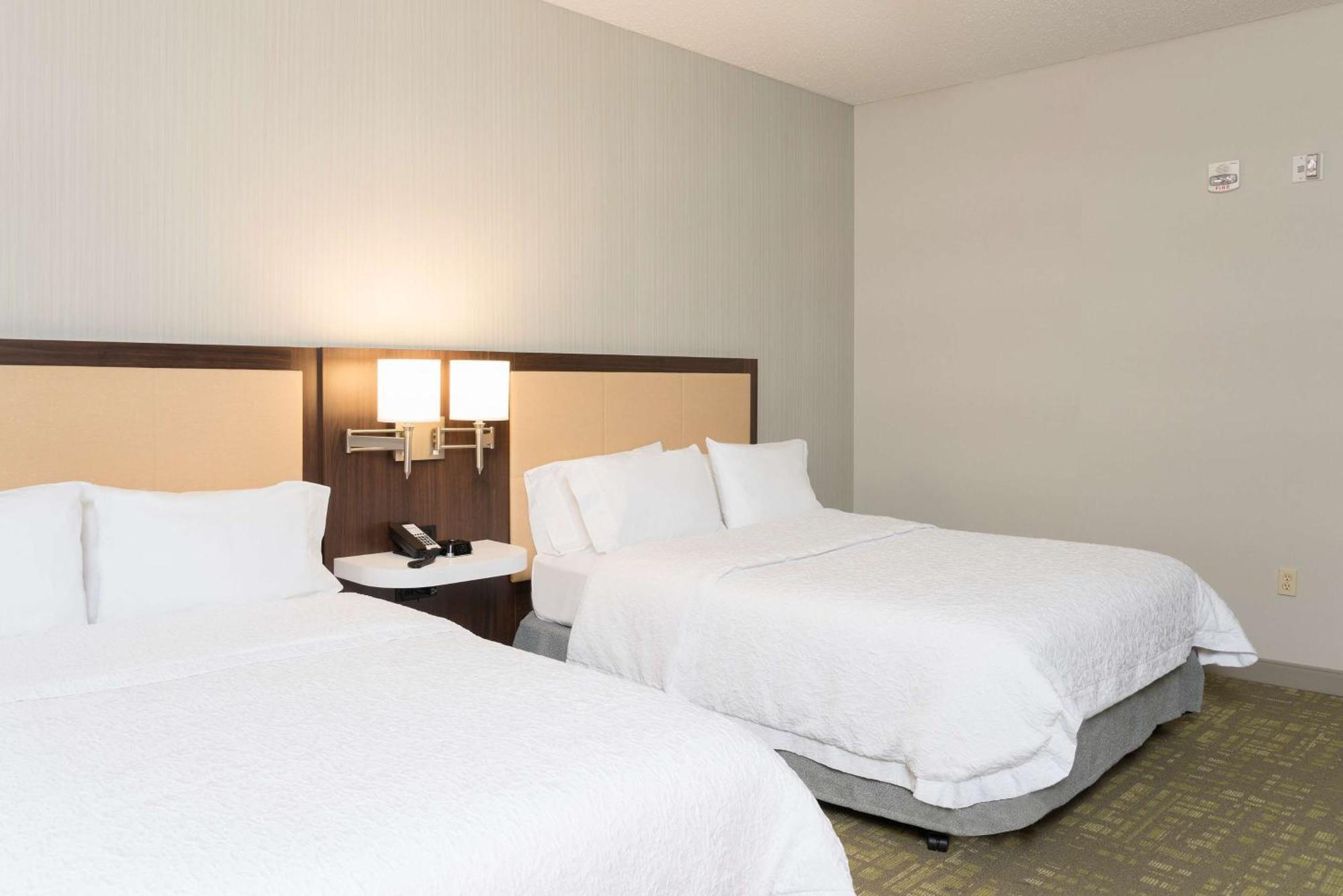 Hampton Inn & Suites East Lansing Okemos Esterno foto