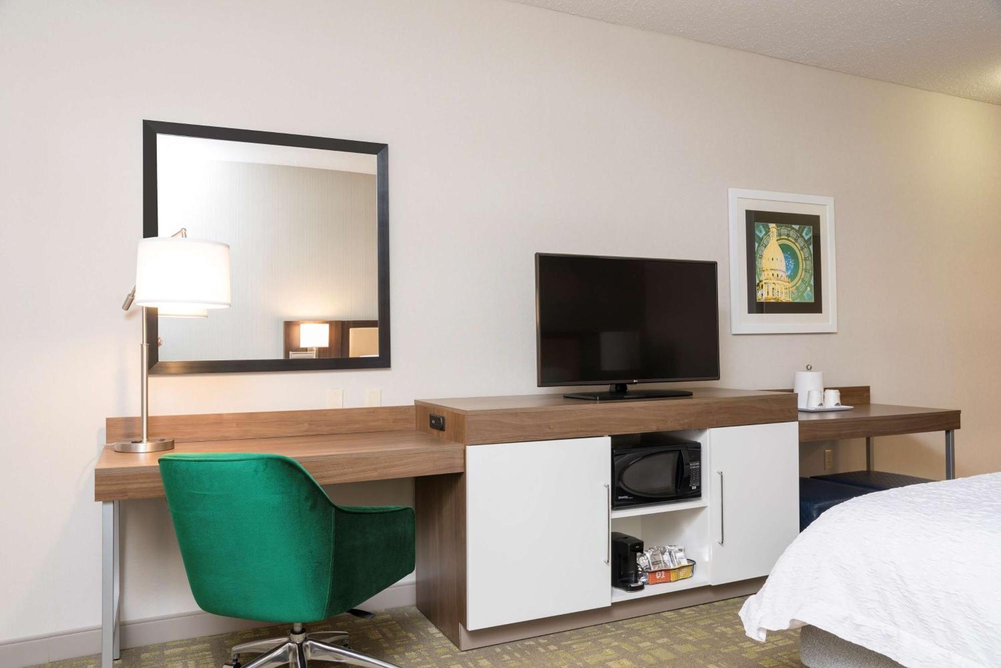 Hampton Inn & Suites East Lansing Okemos Esterno foto