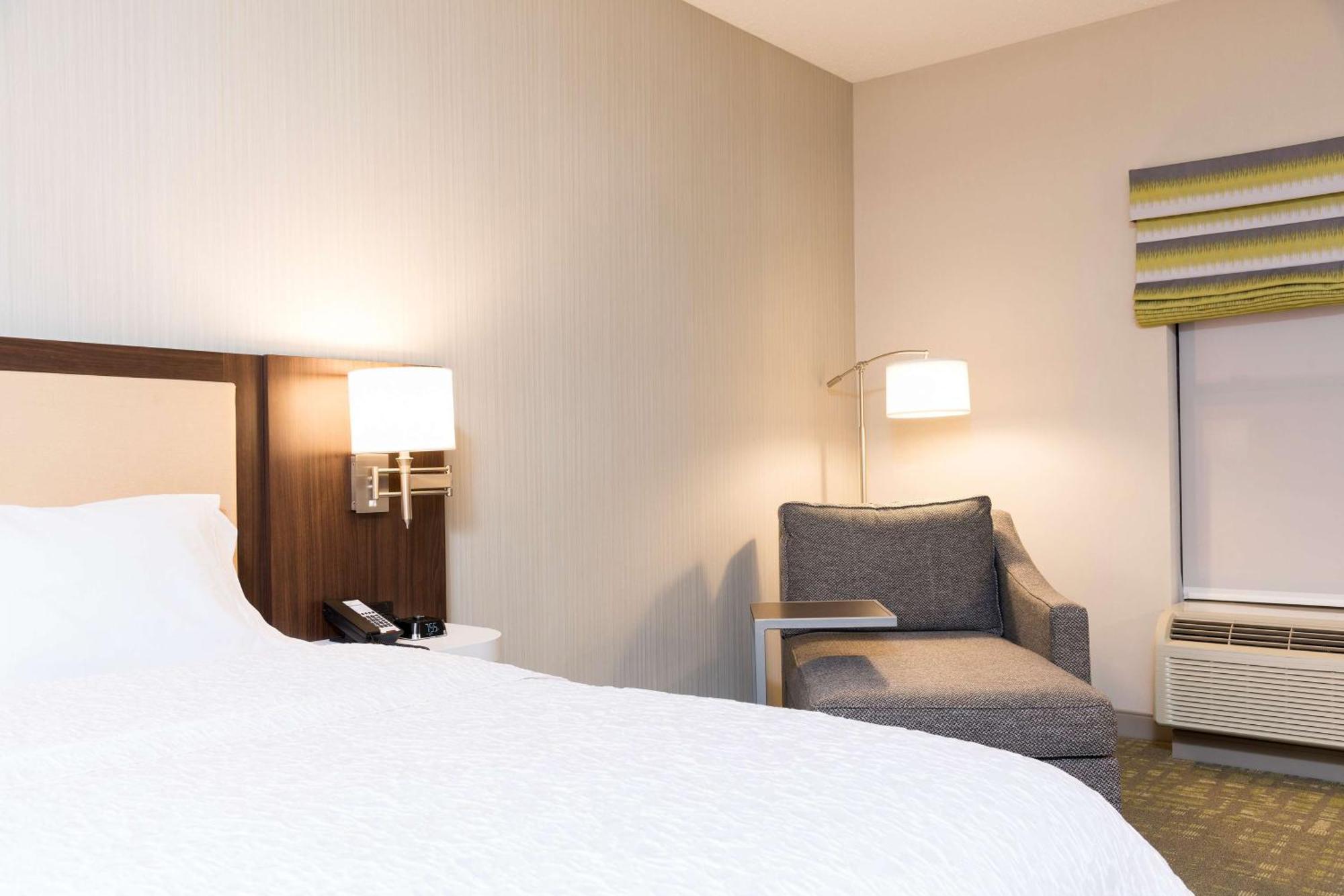 Hampton Inn & Suites East Lansing Okemos Esterno foto