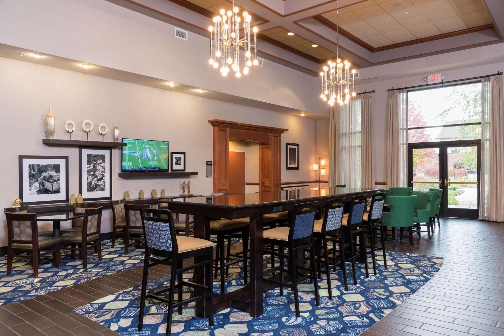 Hampton Inn & Suites East Lansing Okemos Esterno foto