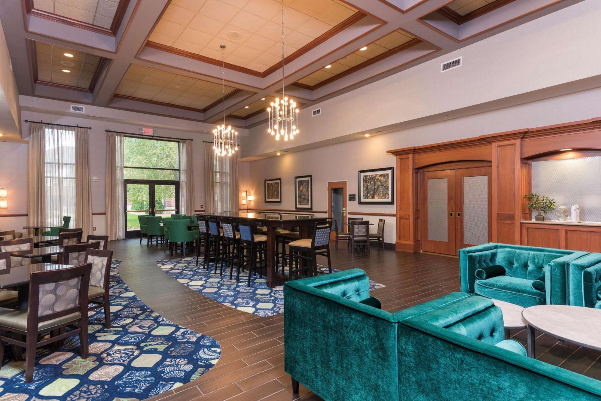 Hampton Inn & Suites East Lansing Okemos Esterno foto