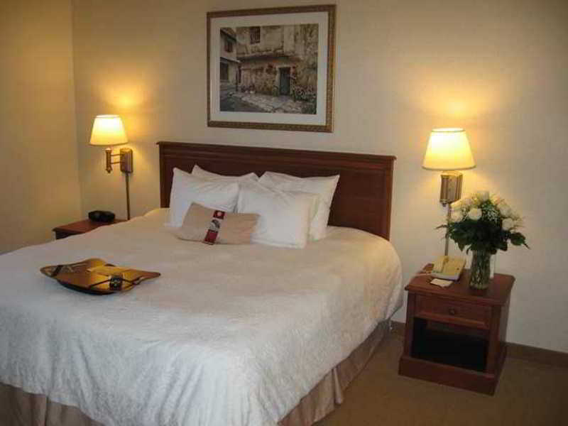 Hampton Inn & Suites East Lansing Okemos Esterno foto
