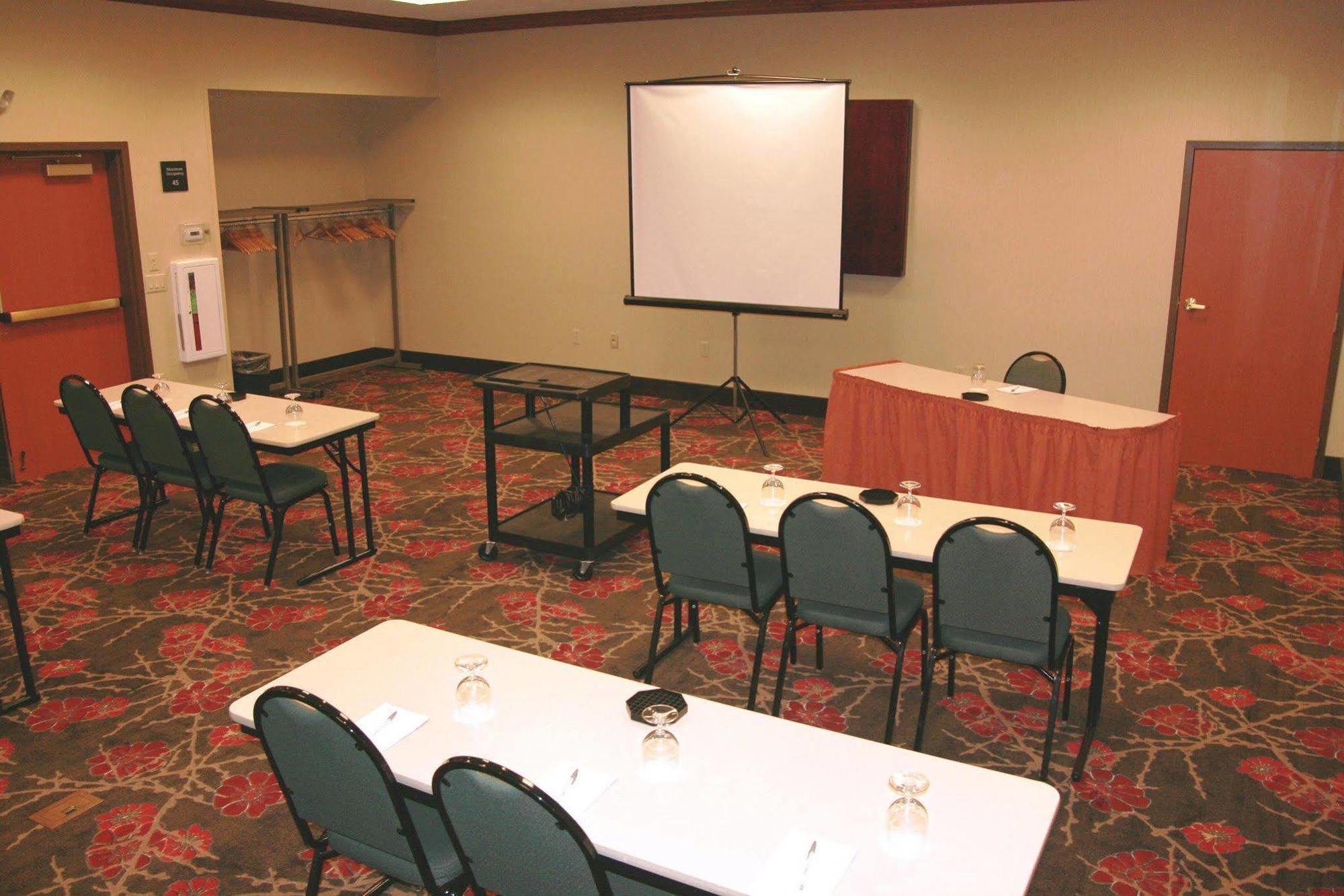 Hampton Inn & Suites East Lansing Okemos Servizi foto